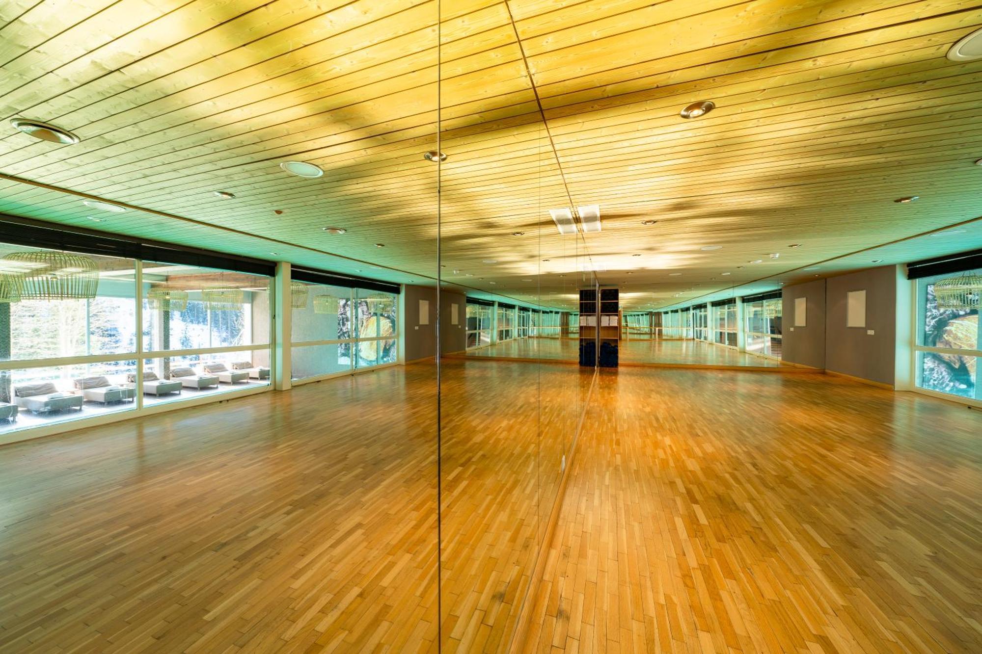 Alpine Club - Adults Only Hotel Arosa