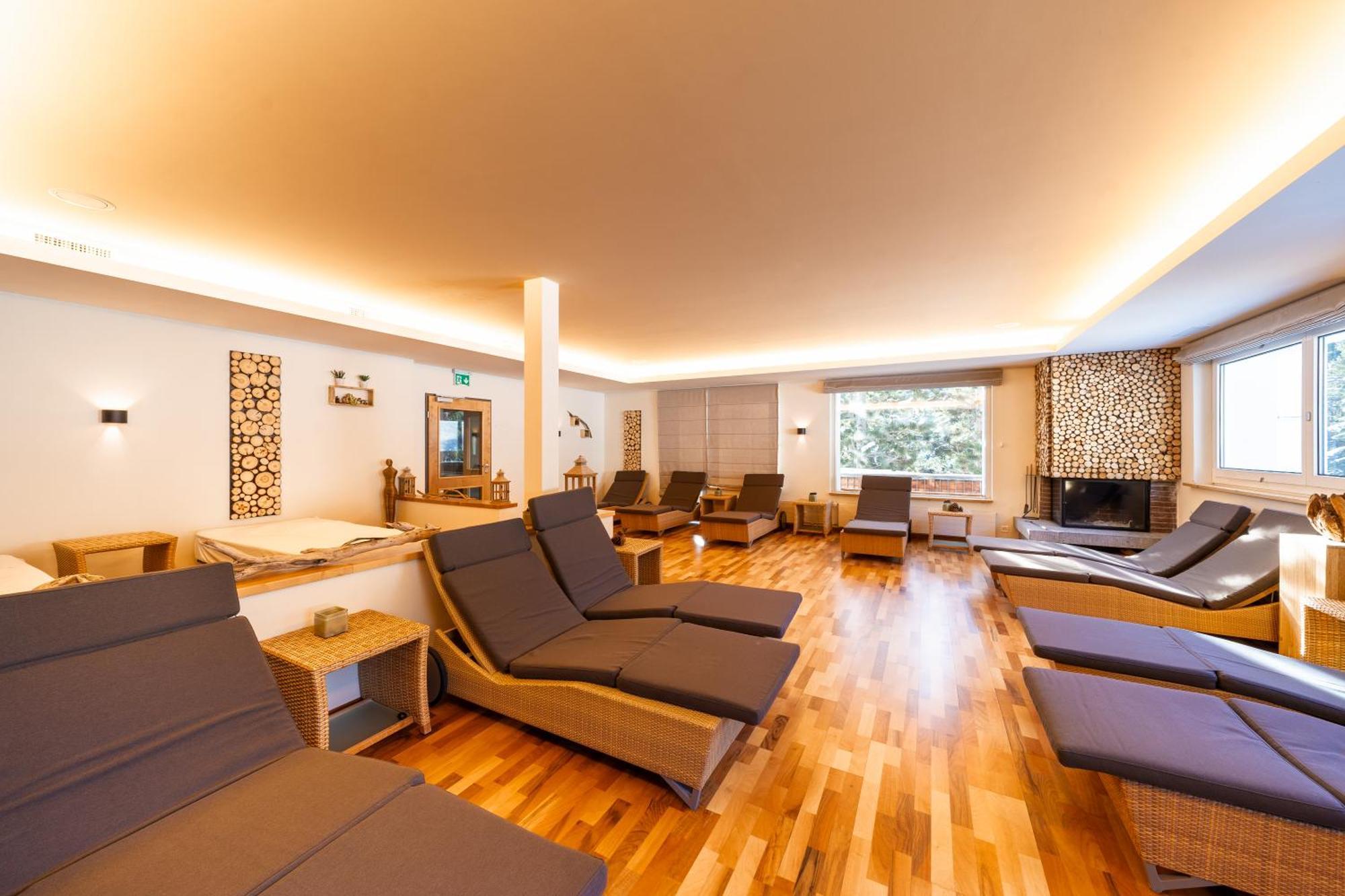 Hotel Alpine Club - Adults Only
